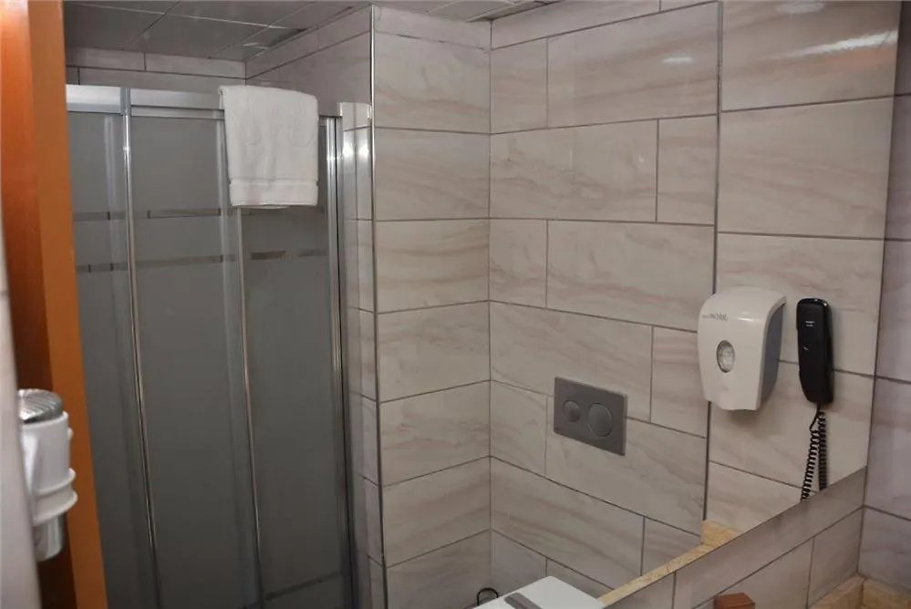 Best Smyrna Otel Kuşadası